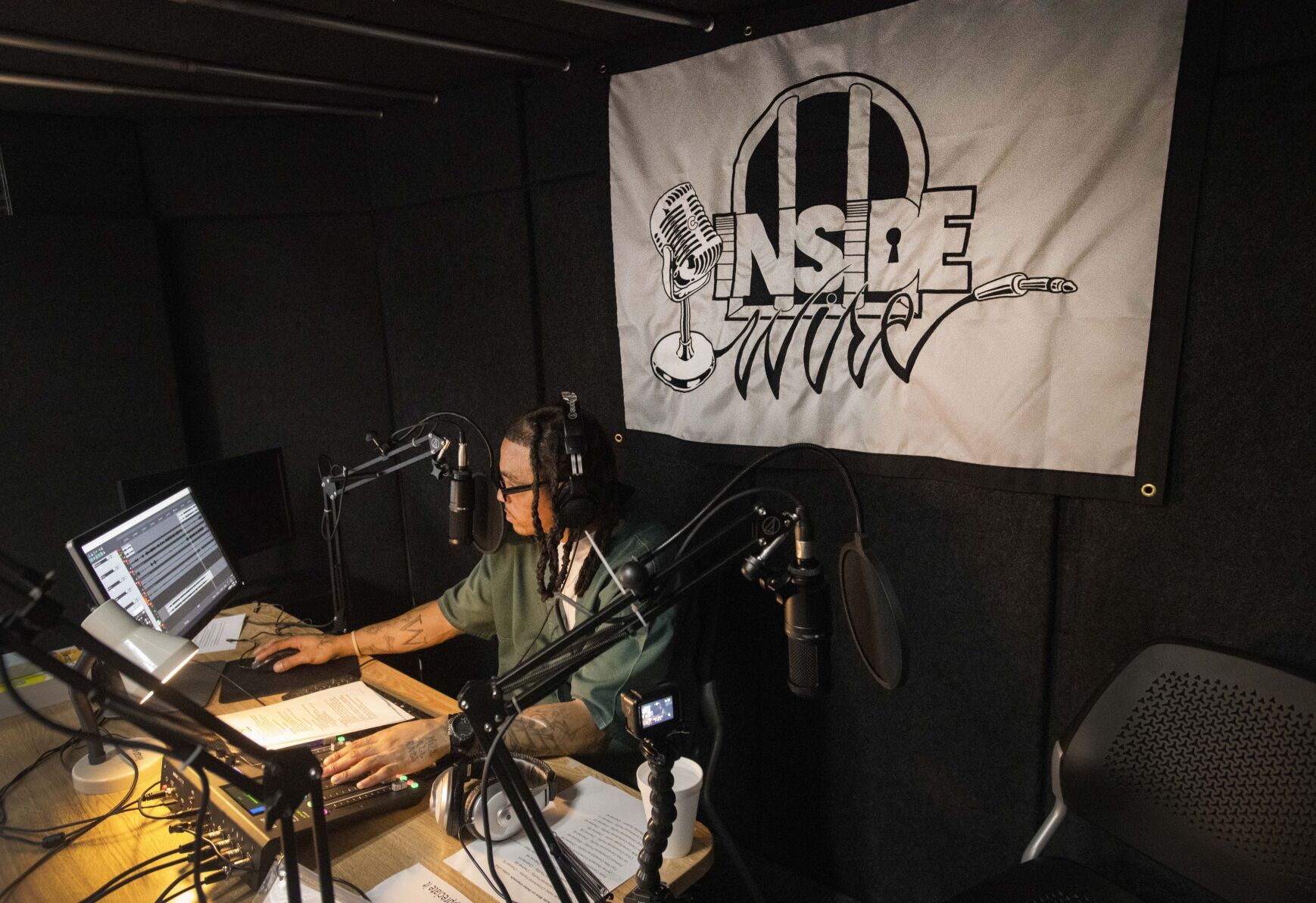 030622-news-prison-radio 3.jpg